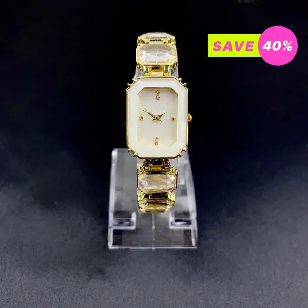 RICH CARAT GOLD DIAMOND WATCH