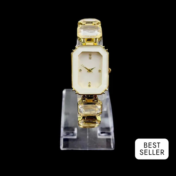 RICH CARAT GOLD DIAMOND WATCH