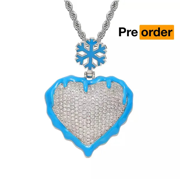 RICH ICE HEART (Phosphorous) (Gold Plated)